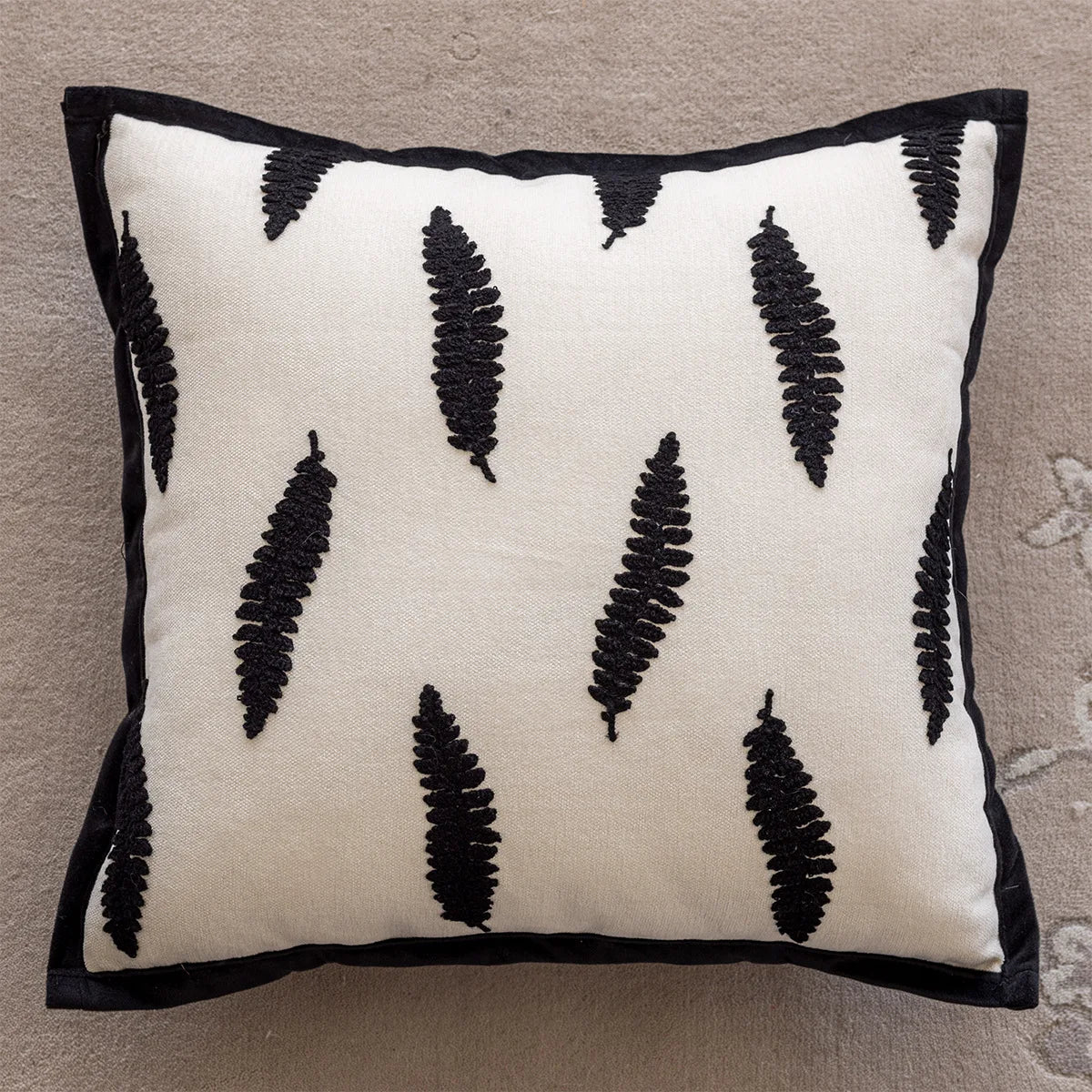 Nordic Black White Cushion Cover 45x45cm Luxury Bow Embroidery Pillow Case Plaid Jacquard Sofa Bedroom Decor Modern Home Accents